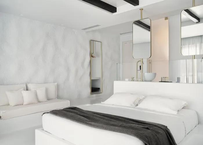 Mykonos Earth Suites (Adults Only)