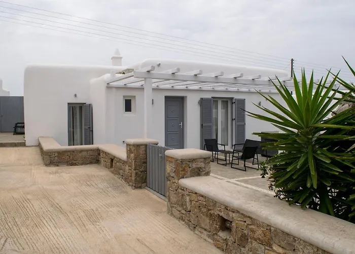 Giannoulaki Hotel