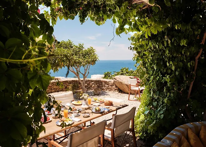 Belvedere Mykonos - Hilltop Rooms & Suites - The Leading Hotels Of The World