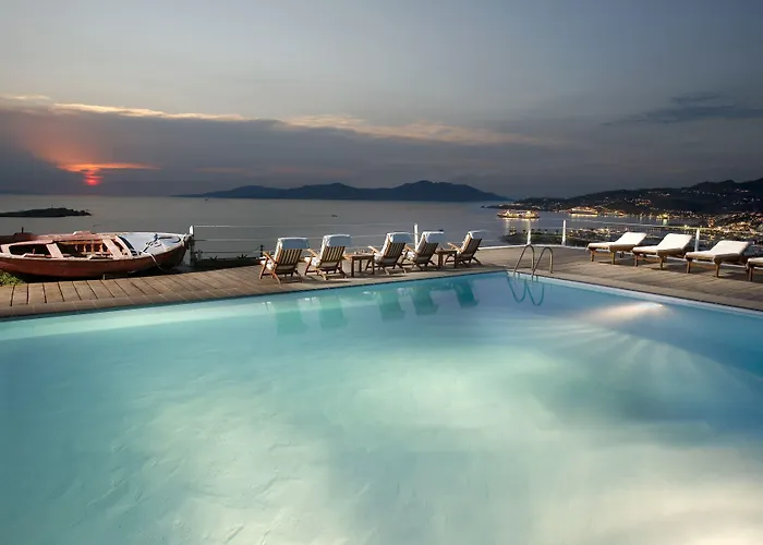 Tharroe Of Mykonos Boutique Hotel